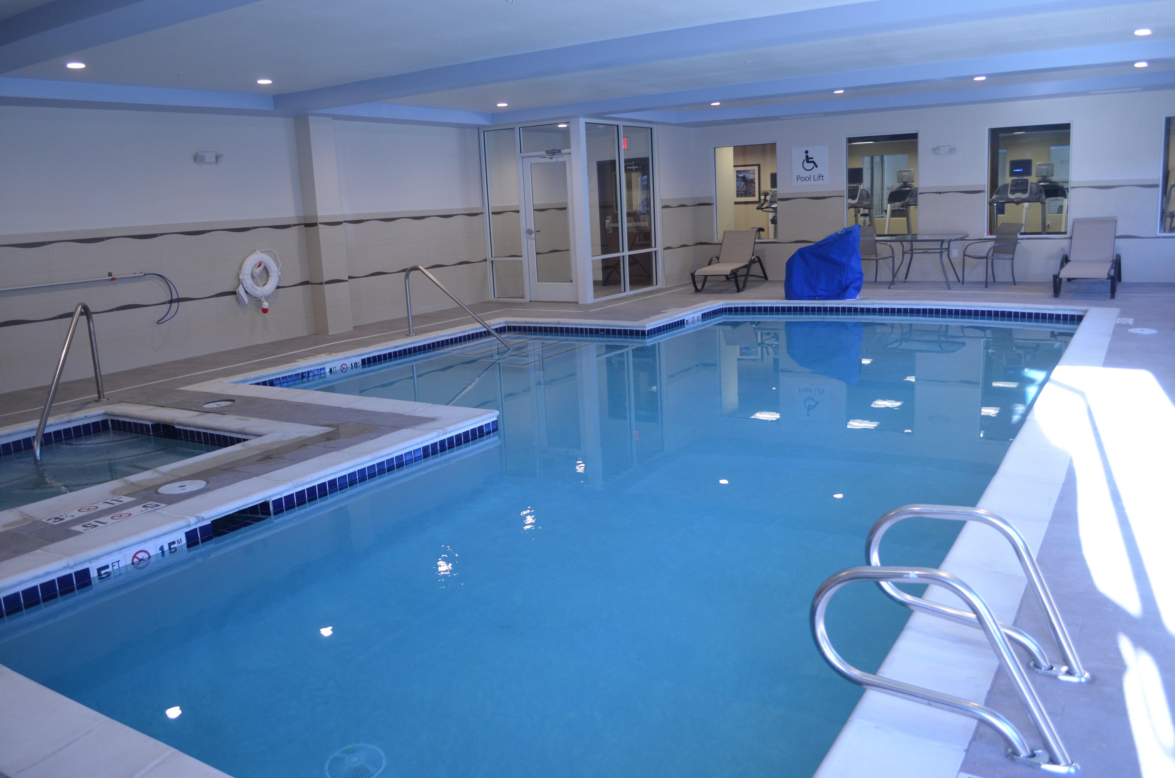 Holiday Inn Express & Suites Golden By Ihg Extérieur photo