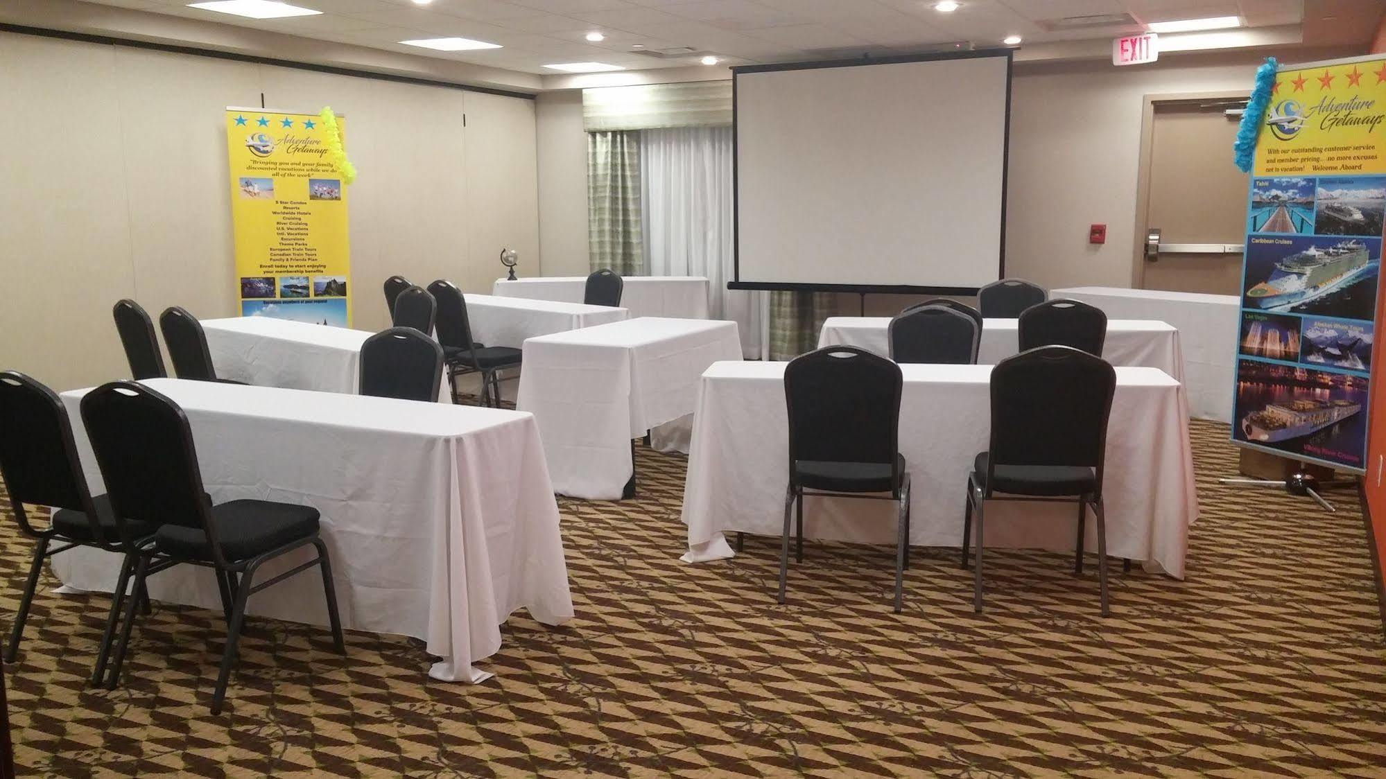Holiday Inn Express & Suites Golden By Ihg Extérieur photo